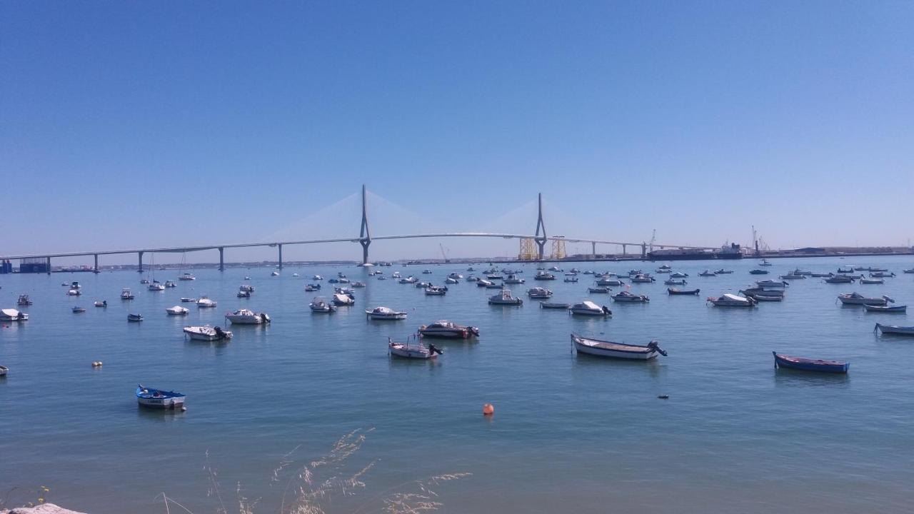 Apartamento Puerta Al Mar Cádiz Eksteriør billede